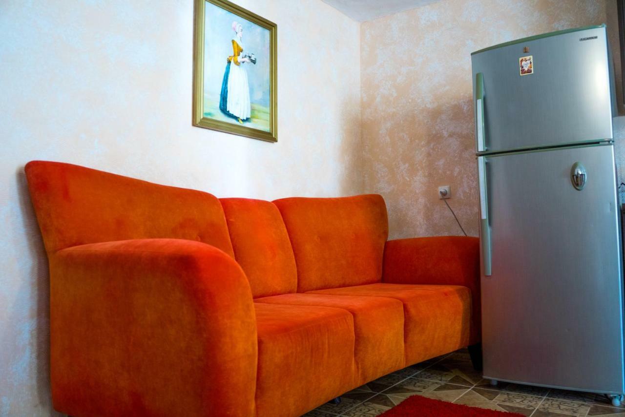 Old District Apartment Kutaisi Bagian luar foto